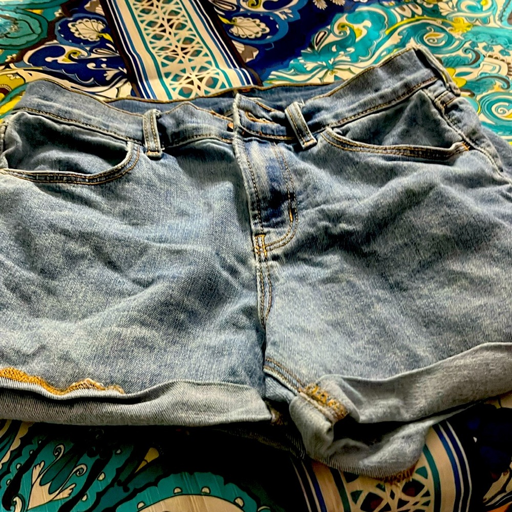 Brand: Old navy     Size:6.    Color:Blue